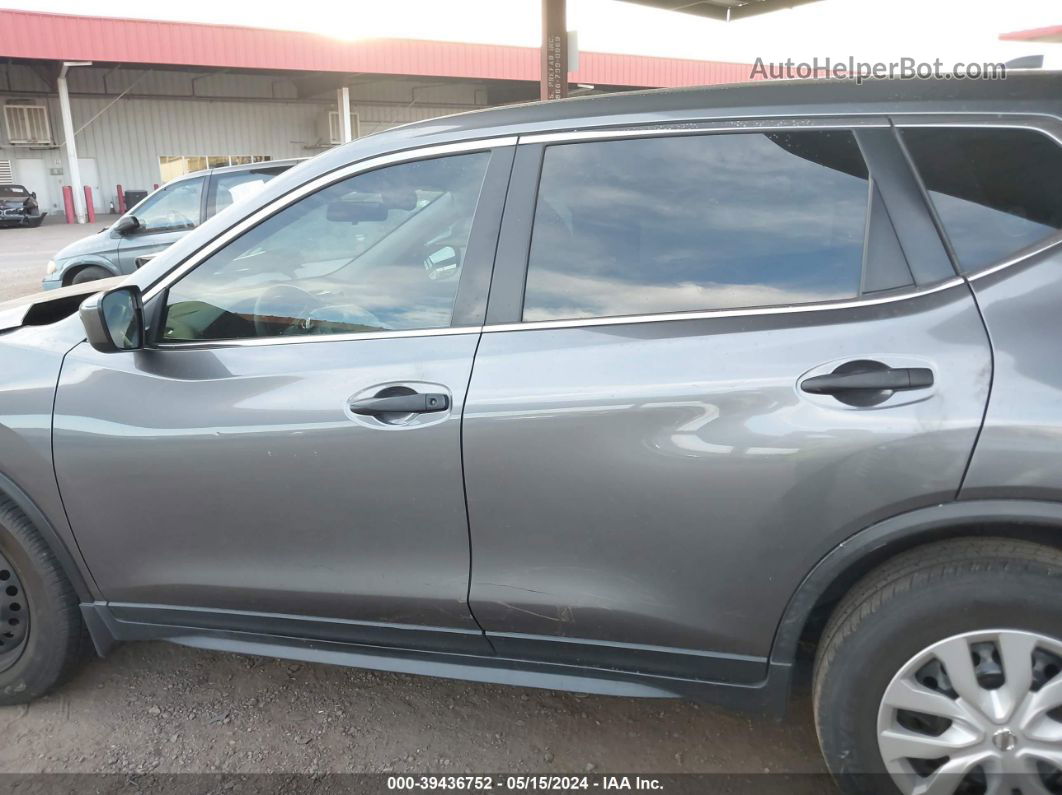 2018 Nissan Rogue S Серый vin: JN8AT2MT2JW459612