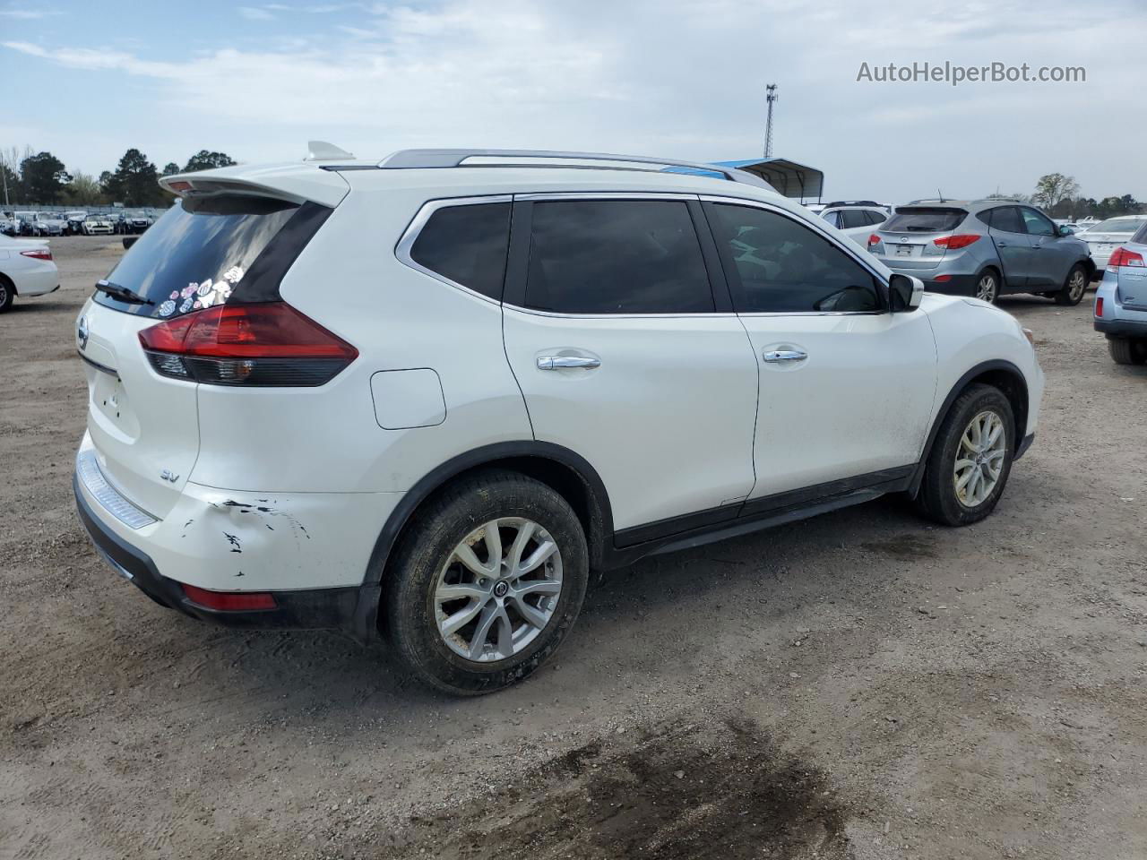 2018 Nissan Rogue S White vin: JN8AT2MT5JW489400