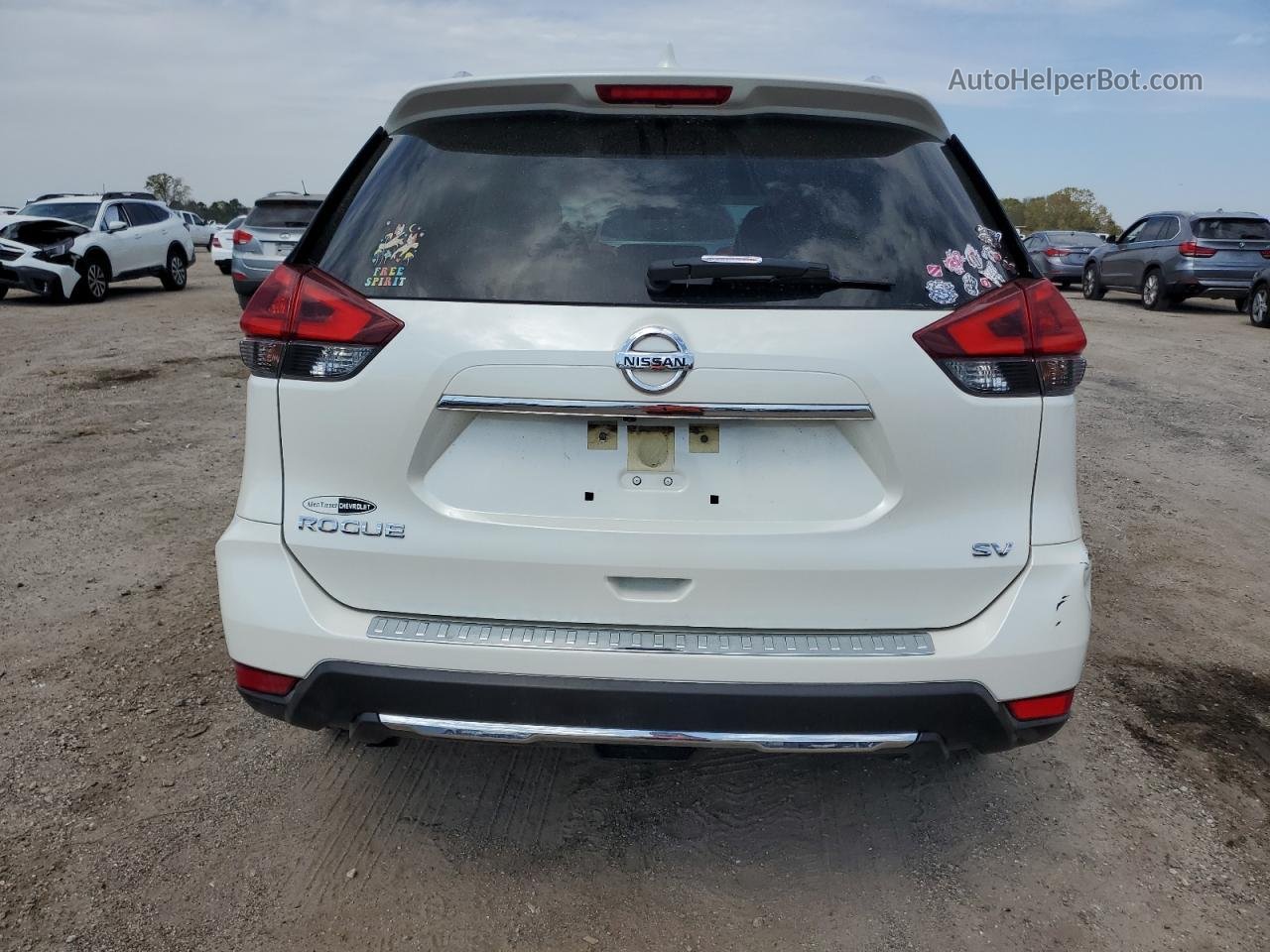 2018 Nissan Rogue S Белый vin: JN8AT2MT5JW489400