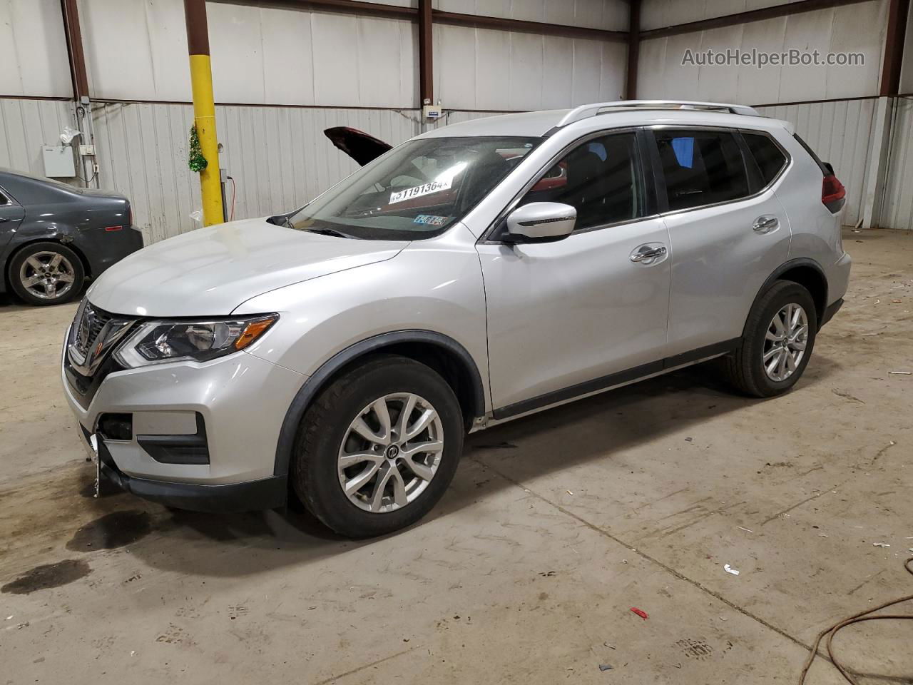 2018 Nissan Rogue S Silver vin: JN8AT2MT9JW453581