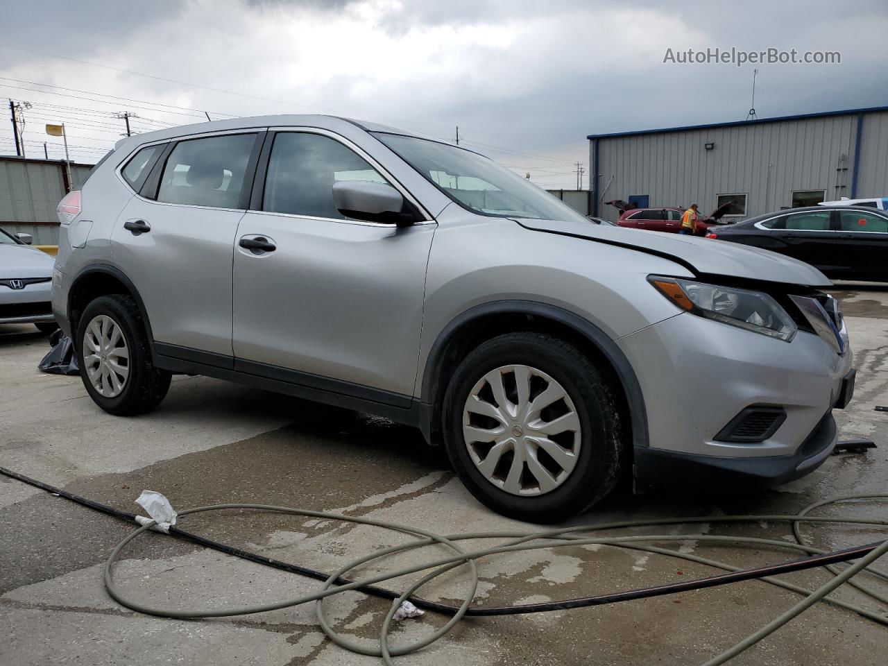 2016 Nissan Rogue S Silver vin: JN8AT2MTXGW011126