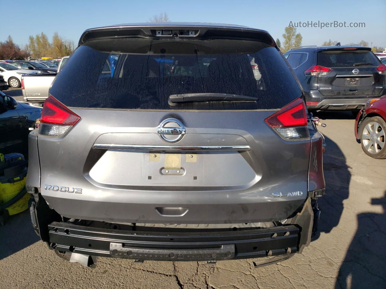 2018 Nissan Rogue S Gray vin: JN8AT2MV0JW318197