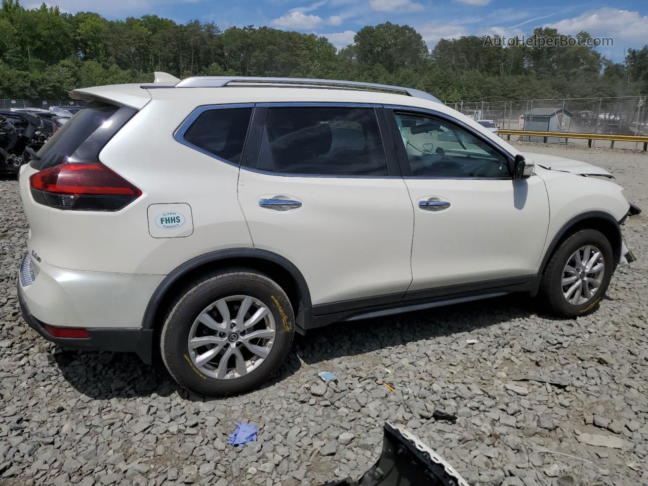 2018 Nissan Rogue S White vin: JN8AT2MV6JW345971