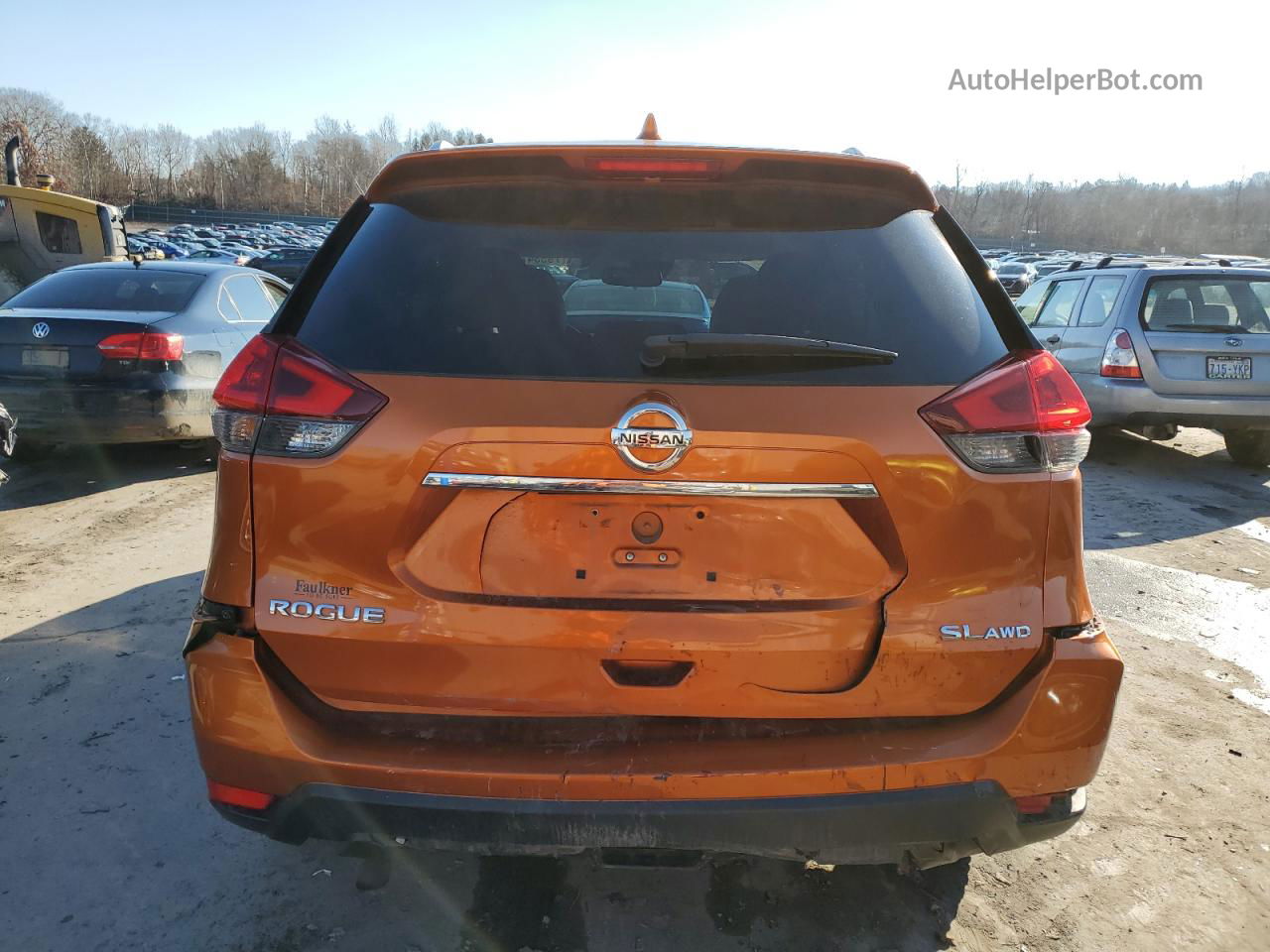 2018 Nissan Rogue S Orange vin: JN8AT2MV9JW322734