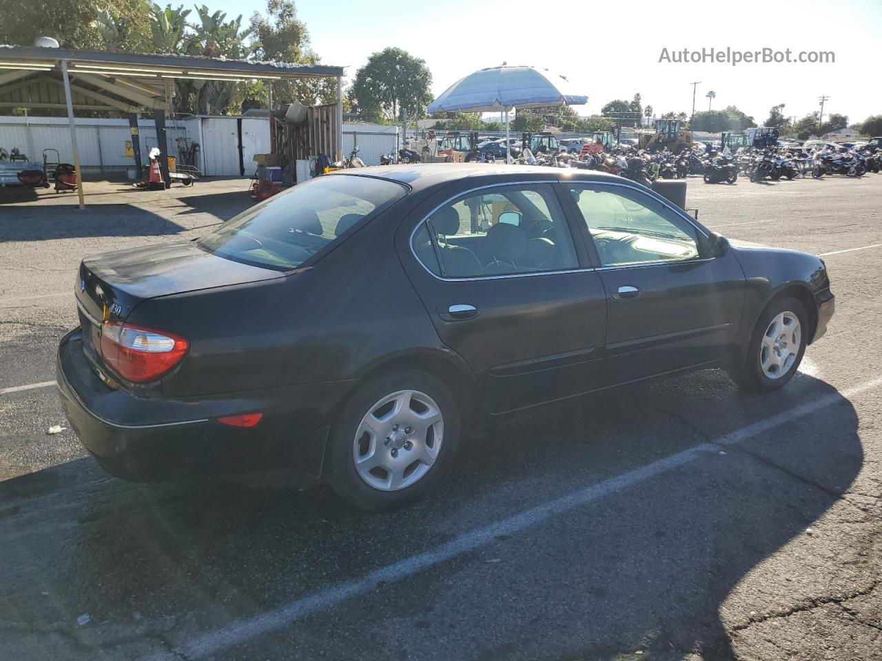 Price & History 2000 Infiniti I30 3.0l 6 vin