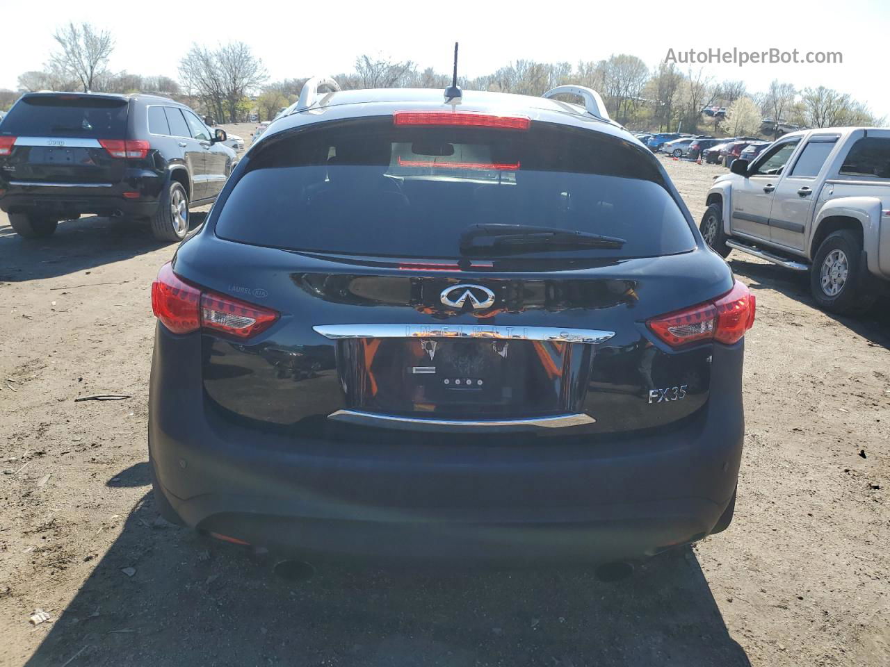 2009 Infiniti Fx35  Black vin: JNRAS18W89M151655