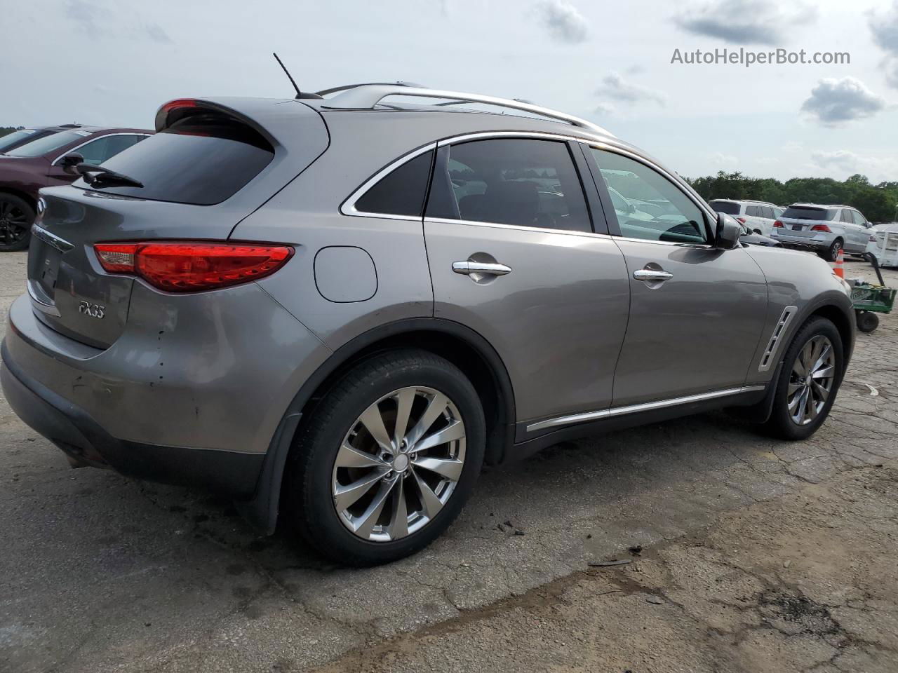 2009 Infiniti Fx35  Серебряный vin: JNRAS18WX9M155321