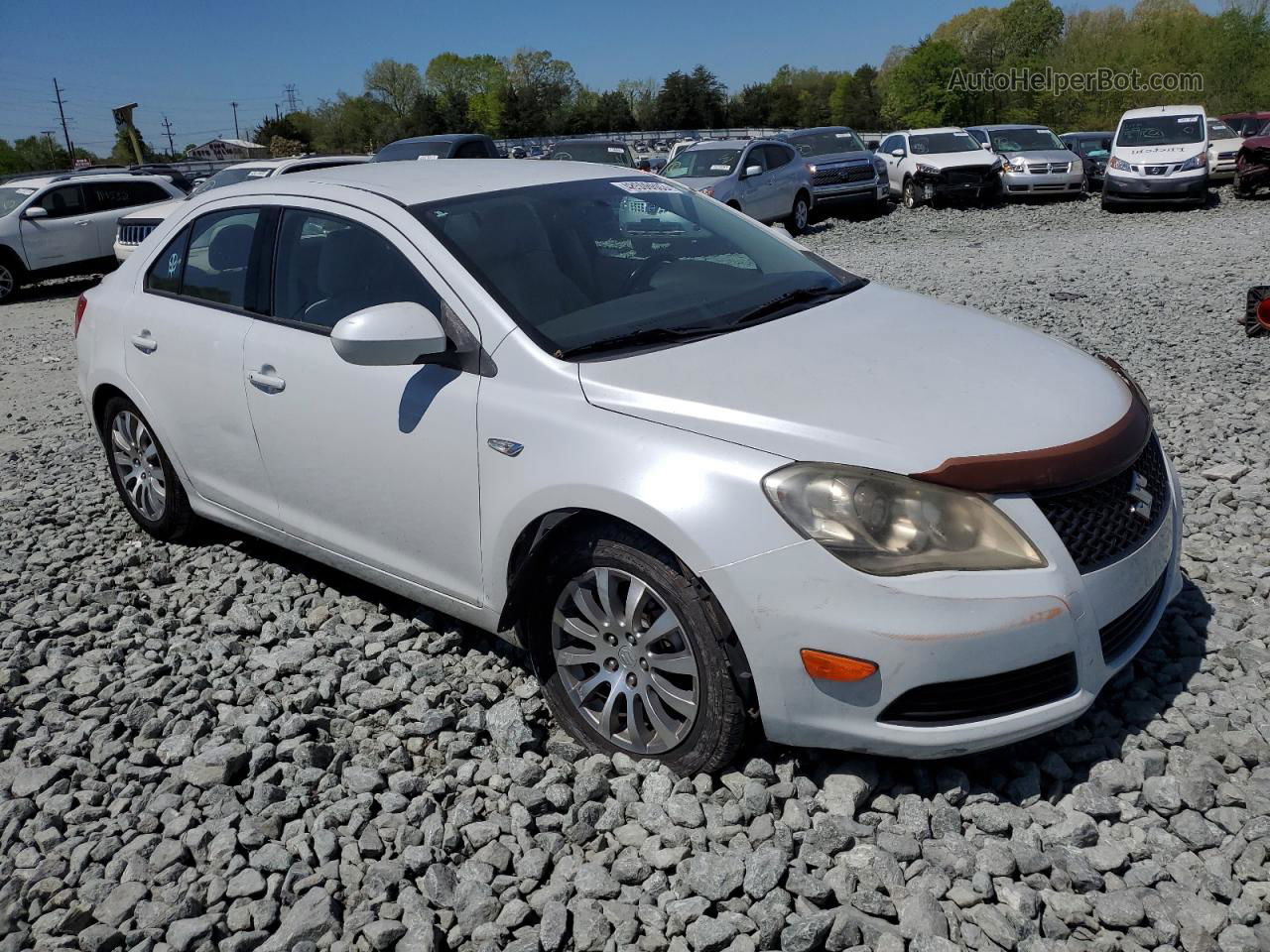 2013 Suzuki Kizashi Se White vin: JS2RE9A37D6100384