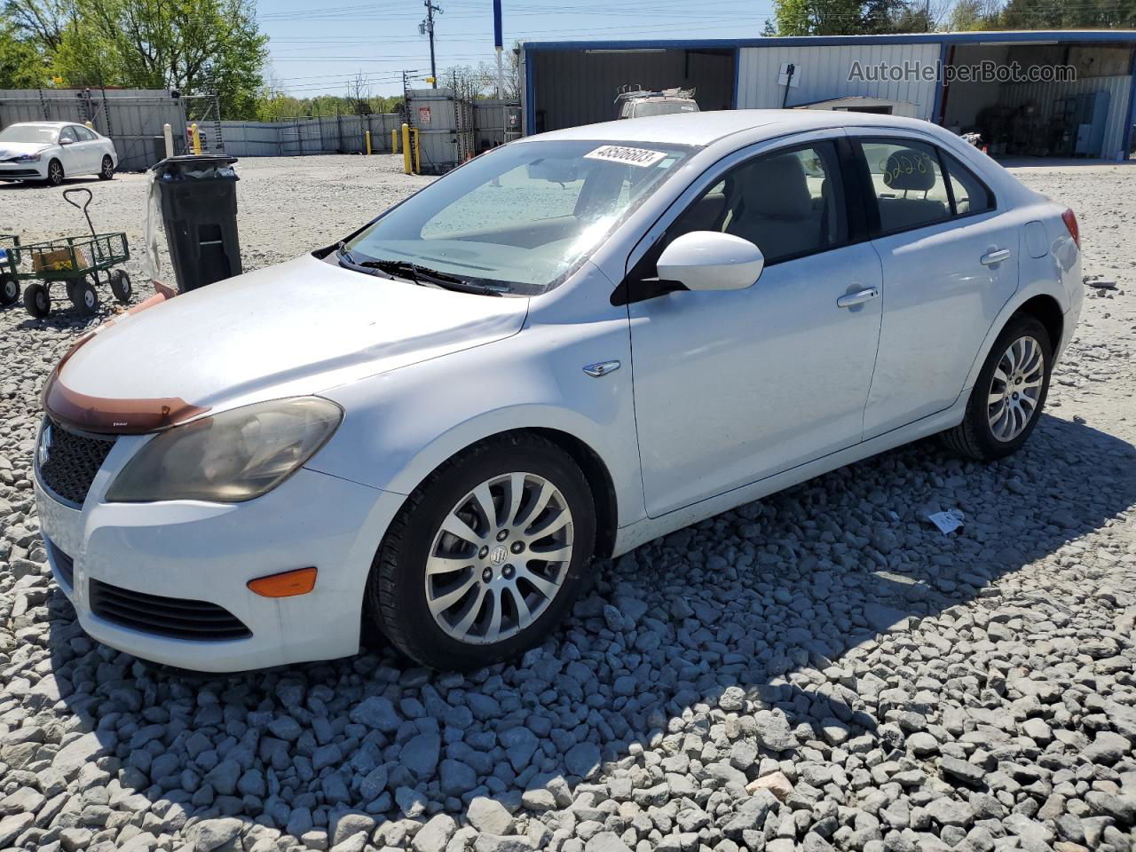 2013 Suzuki Kizashi Se White vin: JS2RE9A37D6100384