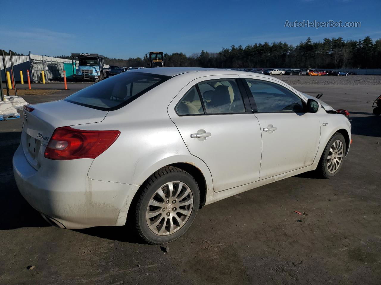 2013 Suzuki Kizashi Se White vin: JS2RF9A36D6100034