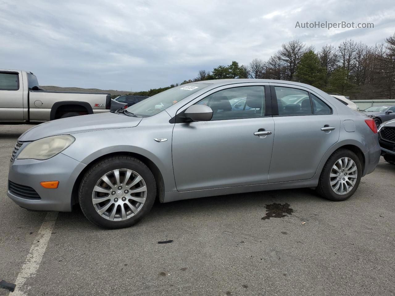 2013 Suzuki Kizashi Se Silver vin: JS2RF9A3XD6100196