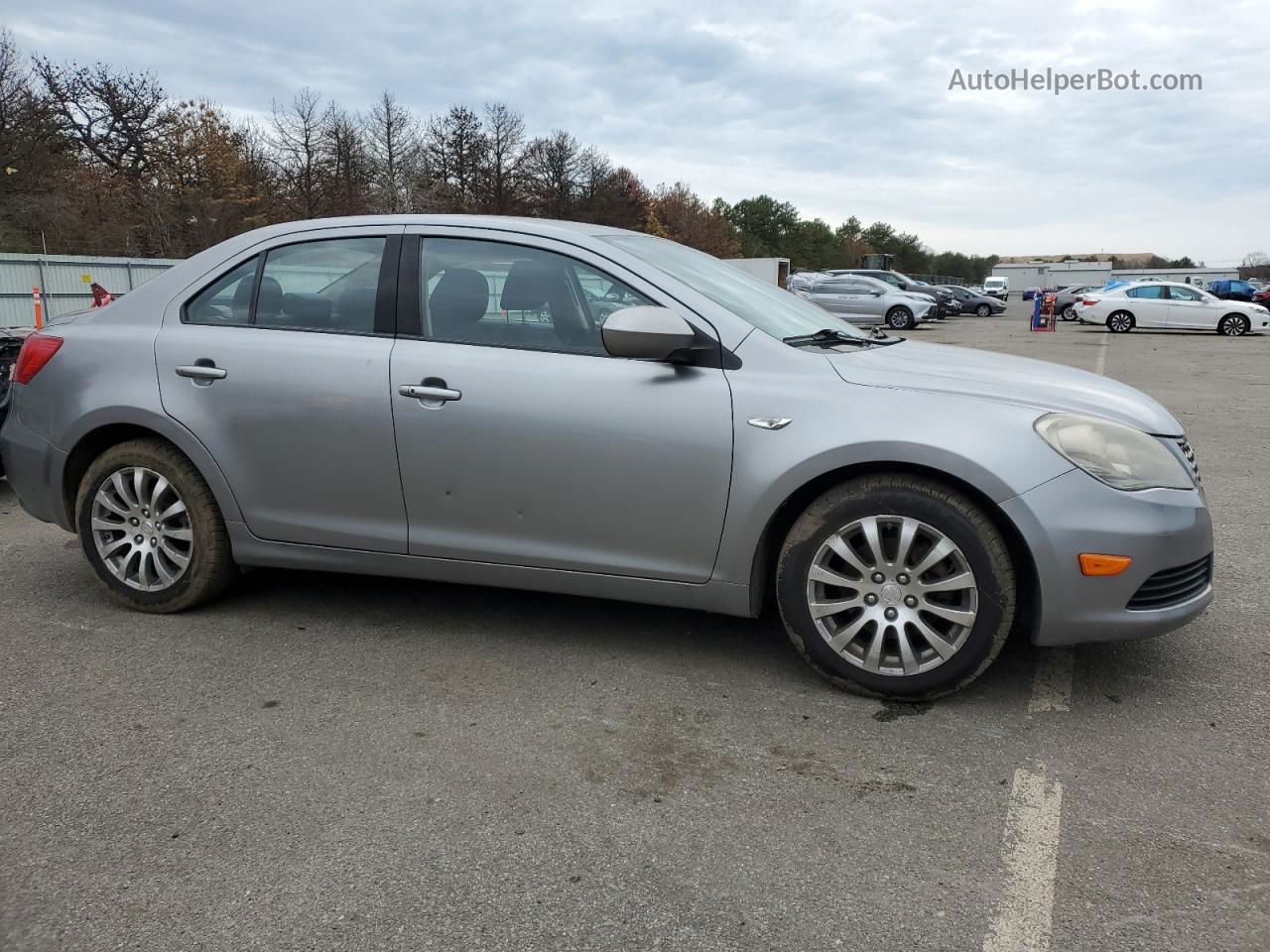 2013 Suzuki Kizashi Se Silver vin: JS2RF9A3XD6100196