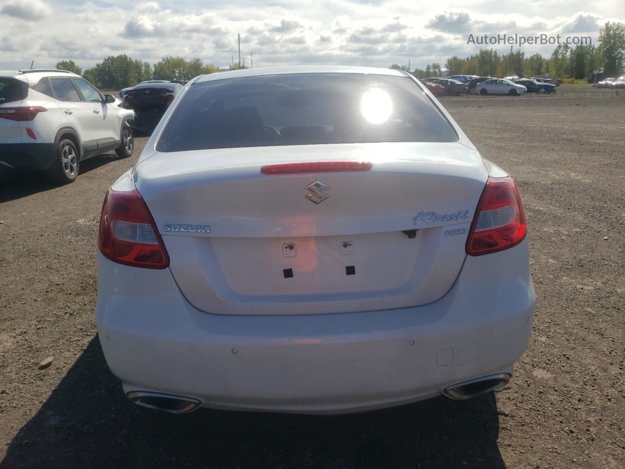 2013 Suzuki Kizashi Sx White vin: JS2RF9A75D6100142