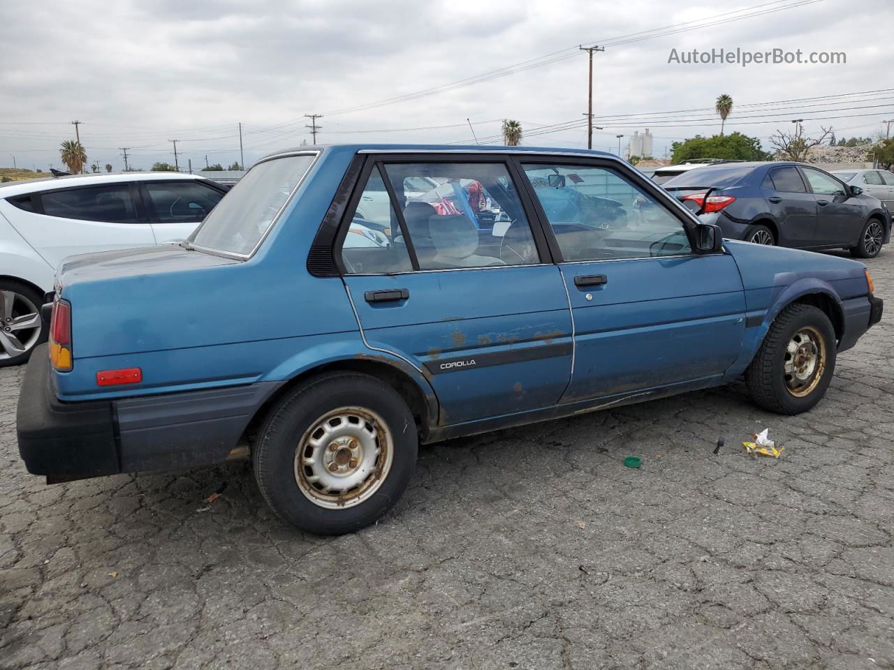 1985 Toyota Corolla Le Blue vin: JT2AE83E7F3212860