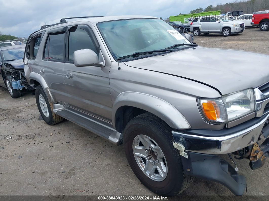 2002 Toyota 4runner Sr5 V6 Silver vin: JT3GN86R820249559