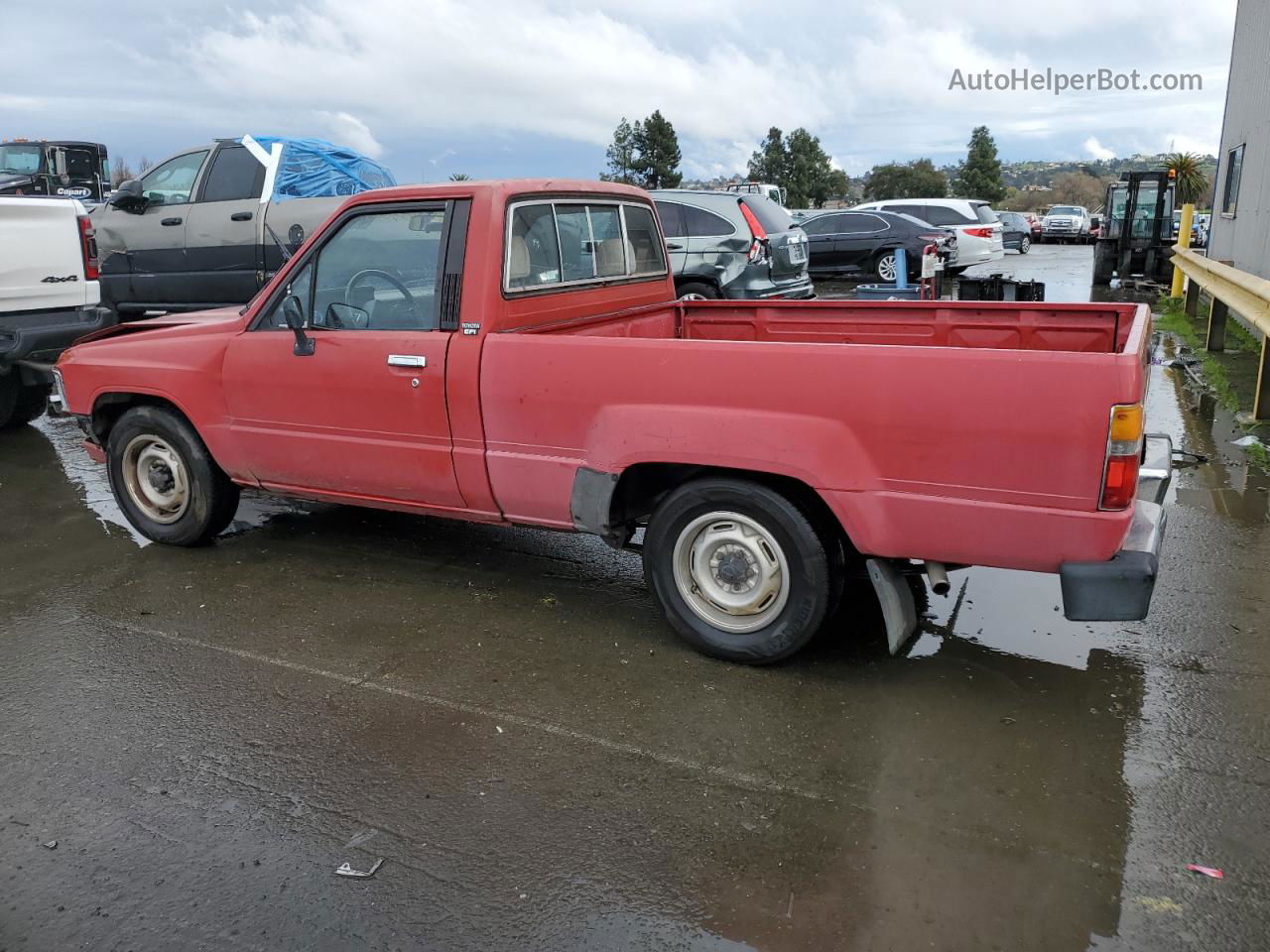 1985 Toyota Pickup 1/2 Ton Rn50 Sr5 Red vin: JT4RN50S1F5000964