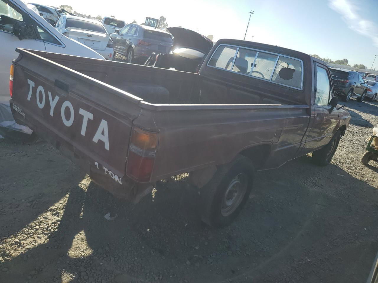 1985 Toyota Pickup 1 Ton Long Bed Rn55 Brown vin: JT4RN55E8F0148691