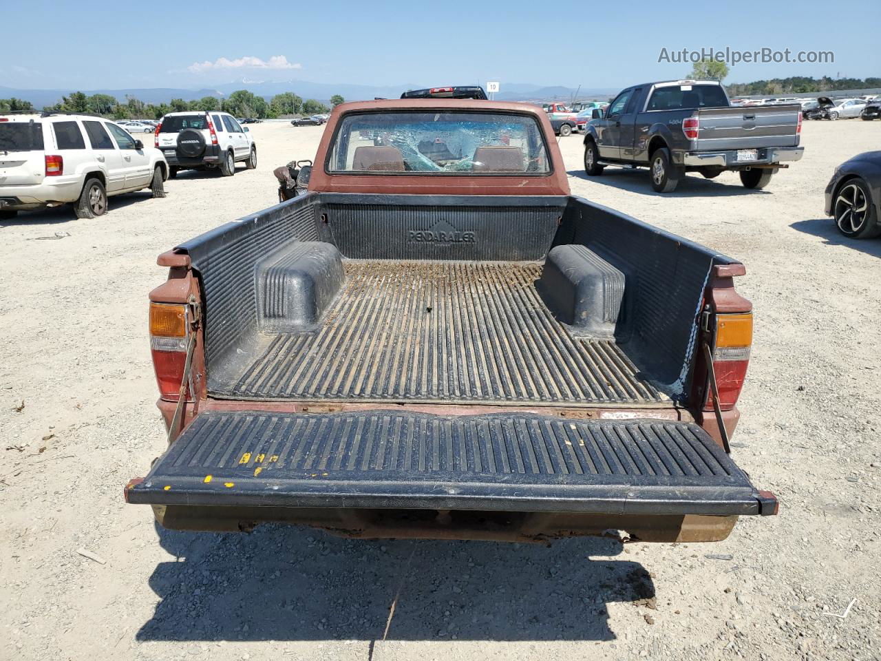 1985 Toyota Pickup 1/2 Ton Rn55 Two Tone vin: JT4RN55R2F0156711