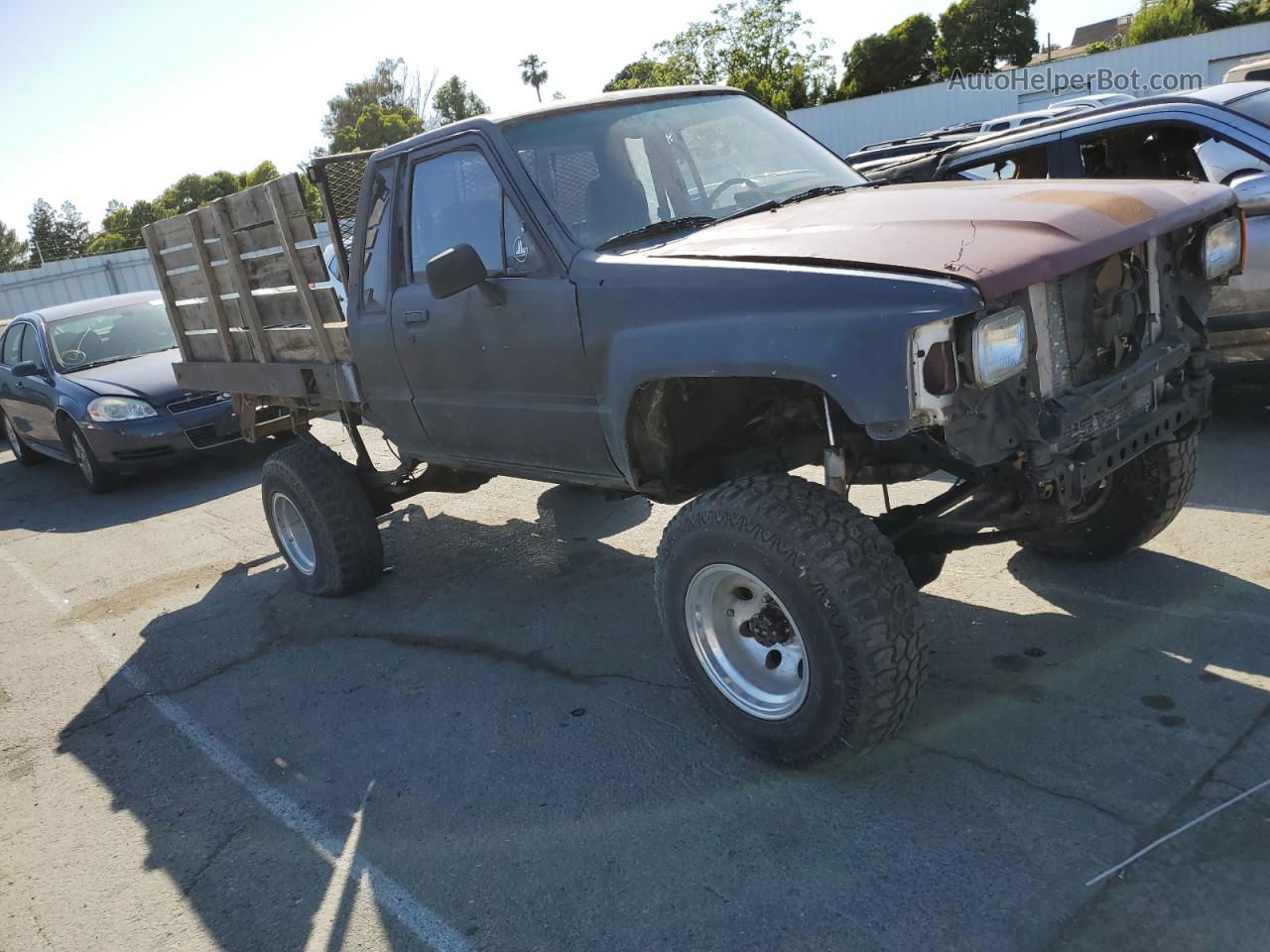 1985 Toyota Pickup Xtracab Rn66 Dlx Black vin: JT4RN66D7F5095691