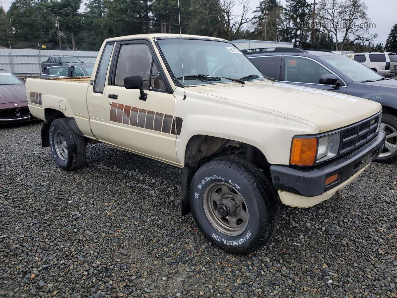 1985 Toyota Pickup Xtracab Rn66 Sr5 Beige vin: JT4RN66S0F5081954