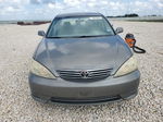 2005 Toyota Camry Le Gray vin: JTDBE30K453000425