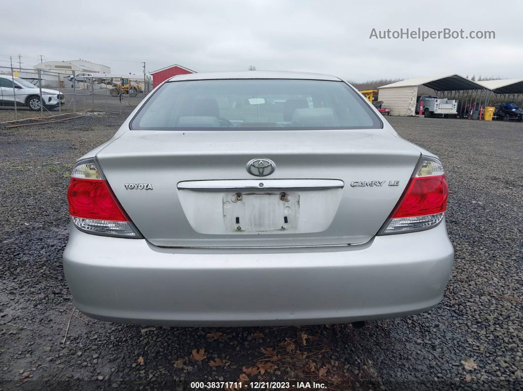 2005 Toyota Camry Le Silver vin: JTDBE30K653026749