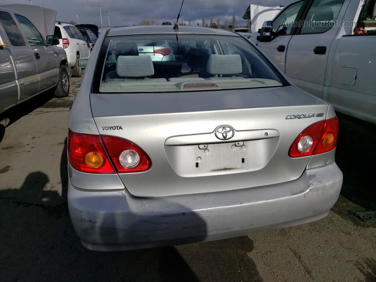 2003 Toyota Corolla Ce Silver vin: JTDBR32E130037457