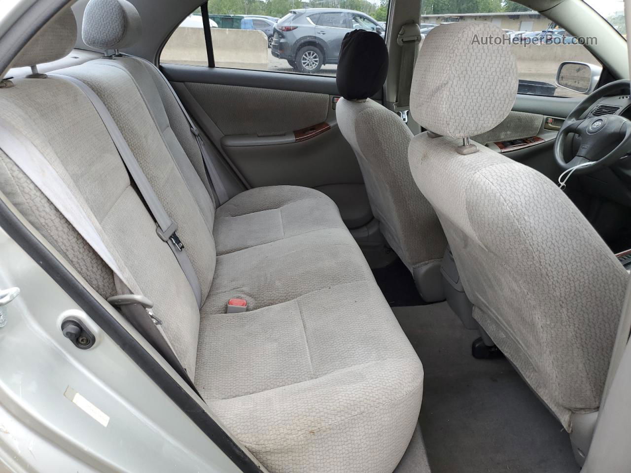 2004 Toyota Corolla Ce Silver vin: JTDBR32E242035223