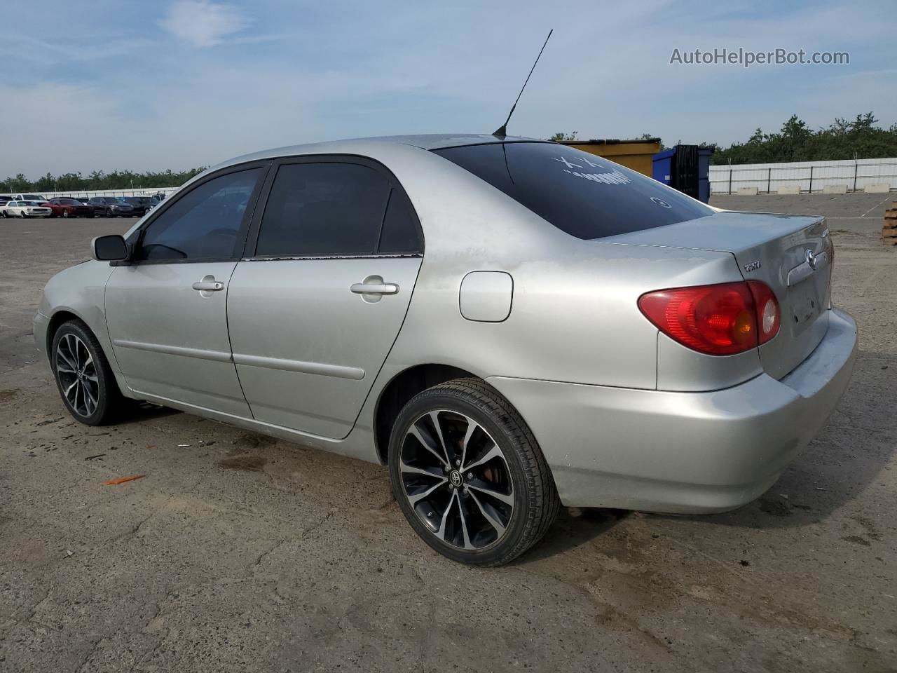 2004 Toyota Corolla Ce Серебряный vin: JTDBR32E642027139