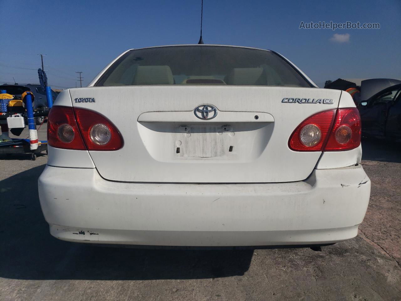 2005 Toyota Corolla Ce White vin: JTDBR32E752053539