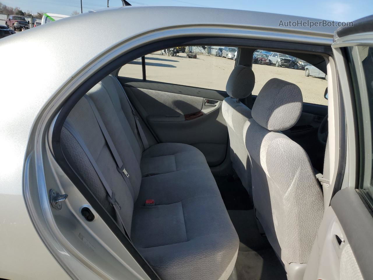 2004 Toyota Corolla Ce Silver vin: JTDBR32EX42017780