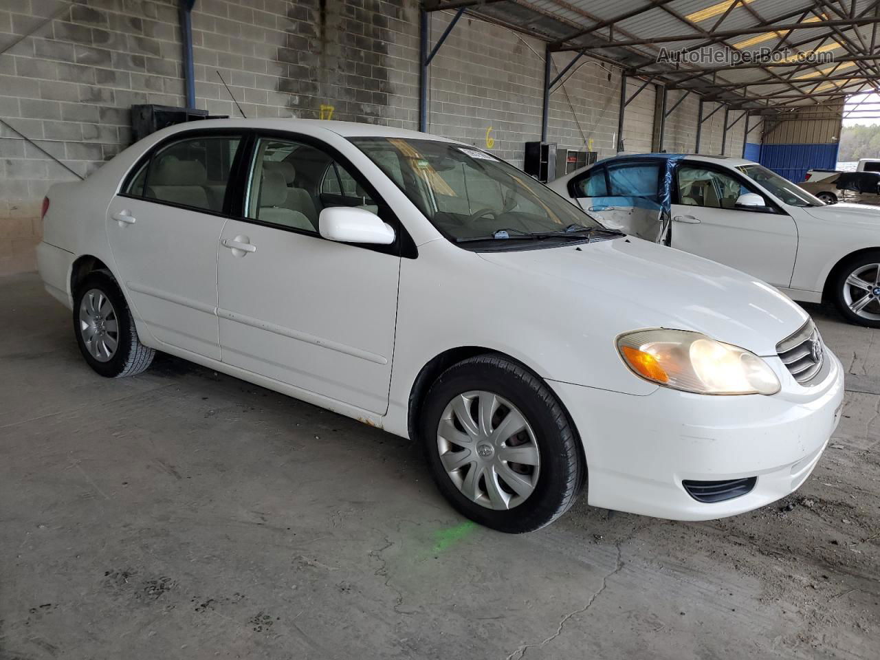 2004 Toyota Corolla Ce White vin: JTDBR38E542038544