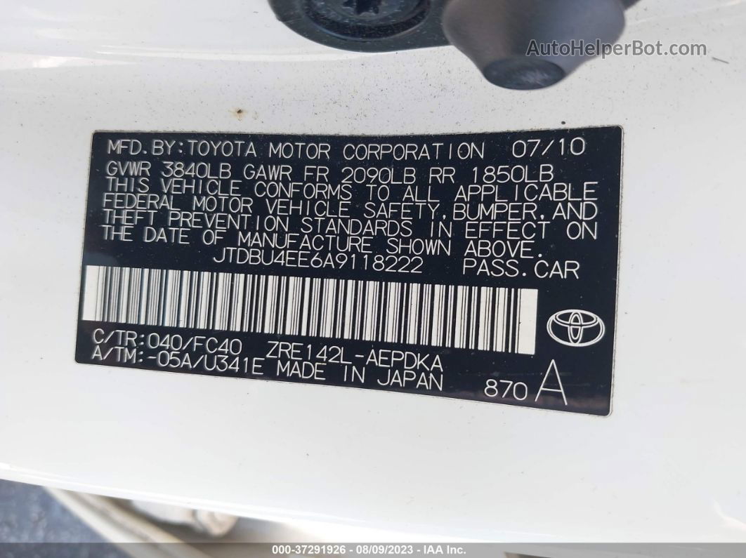 2010 Toyota Corolla   Белый vin: JTDBU4EE6A9118222