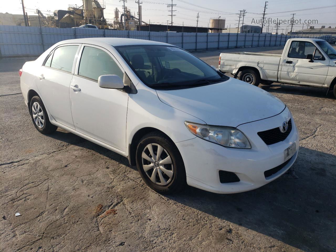 2010 Toyota Corolla Base White vin: JTDBU4EE7AJ075251