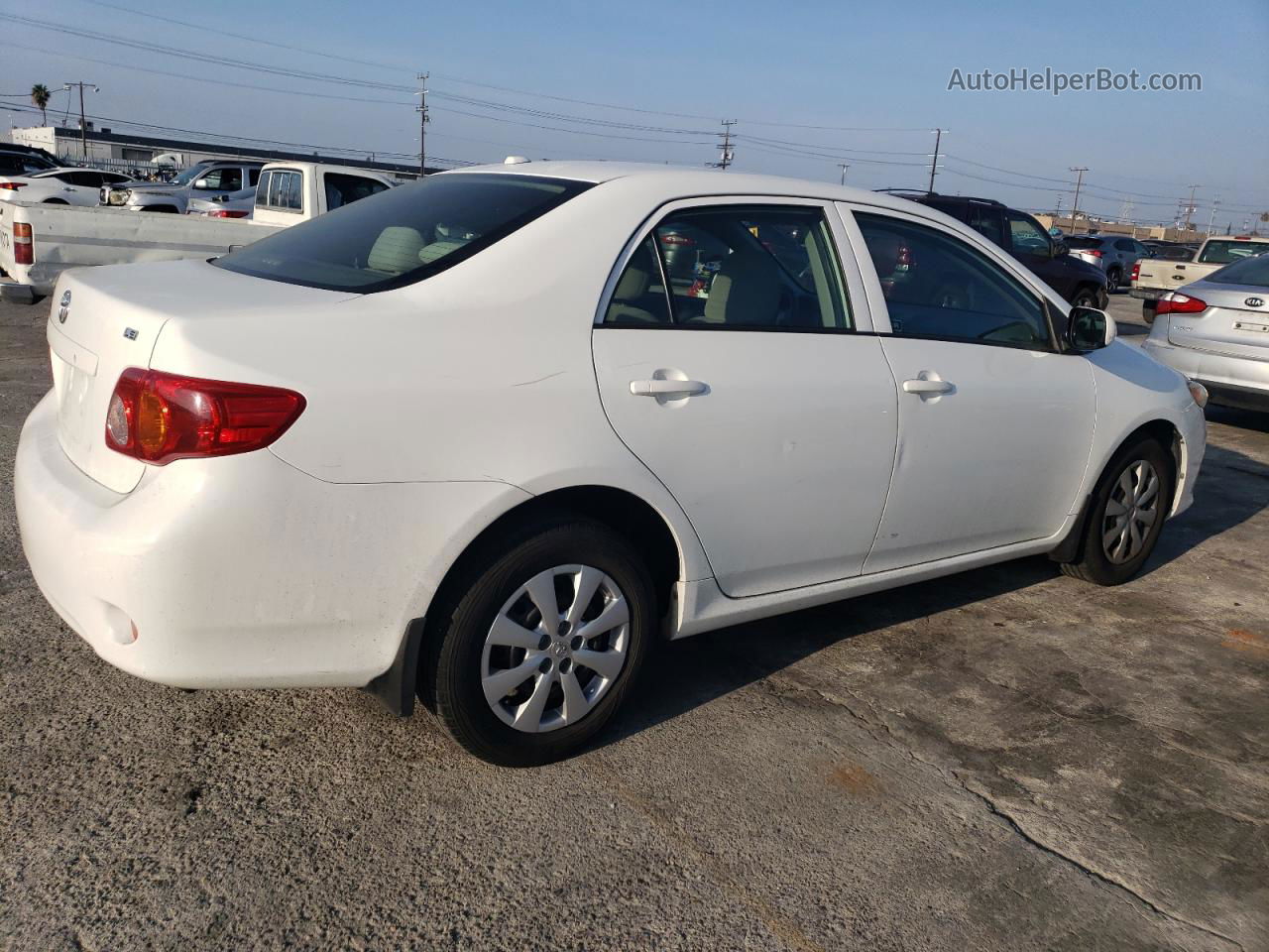 2010 Toyota Corolla Base White vin: JTDBU4EE7AJ075251