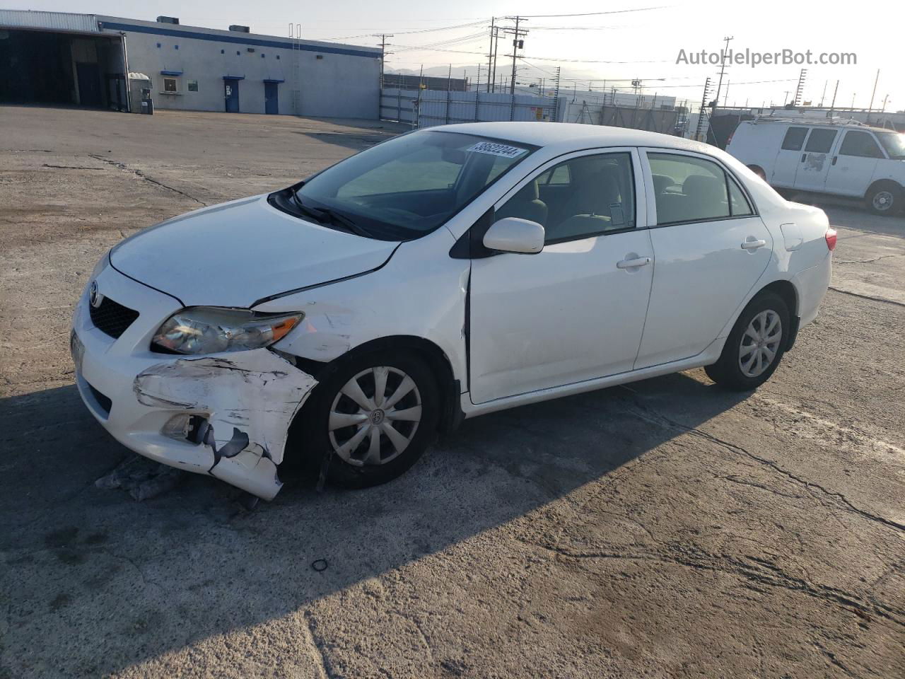 2010 Toyota Corolla Base White vin: JTDBU4EE7AJ075251