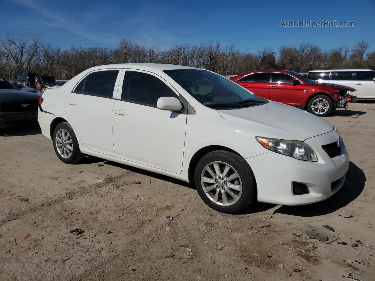 2010 Toyota Corolla Base Белый vin: JTDBU4EE9AJ078944