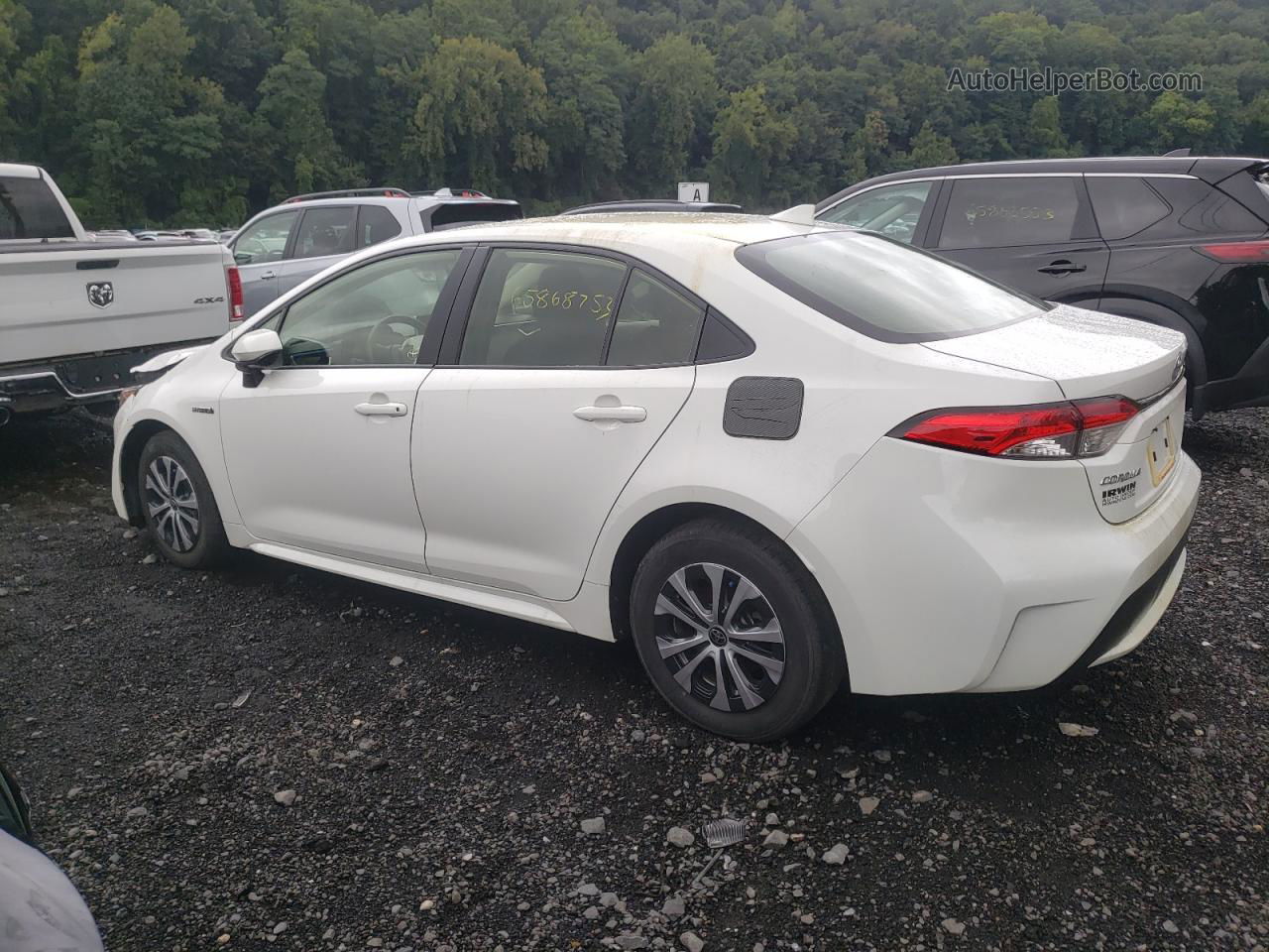 2021 Toyota Corolla Le White vin: JTDEAMDE0MJ018028