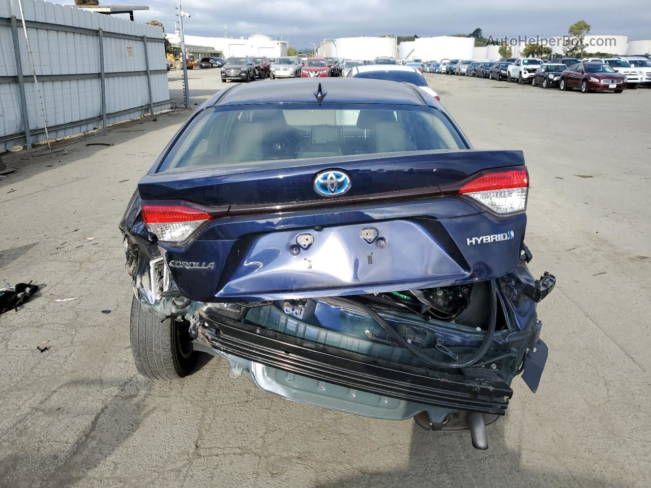 2021 Toyota Corolla Le Blue vin: JTDEAMDE2MJ032447