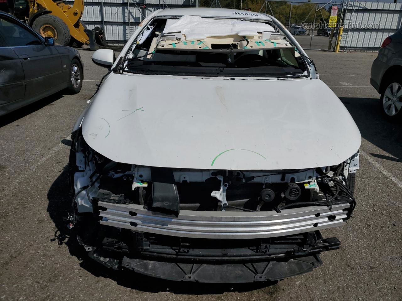 2021 Toyota Corolla Le White vin: JTDEAMDE3MJ030531