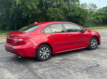 2021 Toyota Corolla Le Red vin: JTDEAMDE4MJ002866