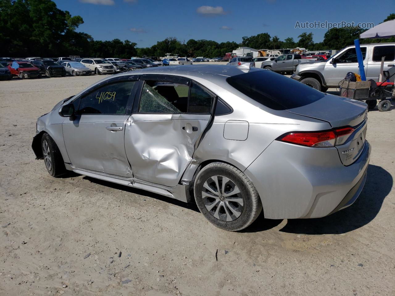 Price & History 2022 Toyota Corolla Le 1.8l 4 vin