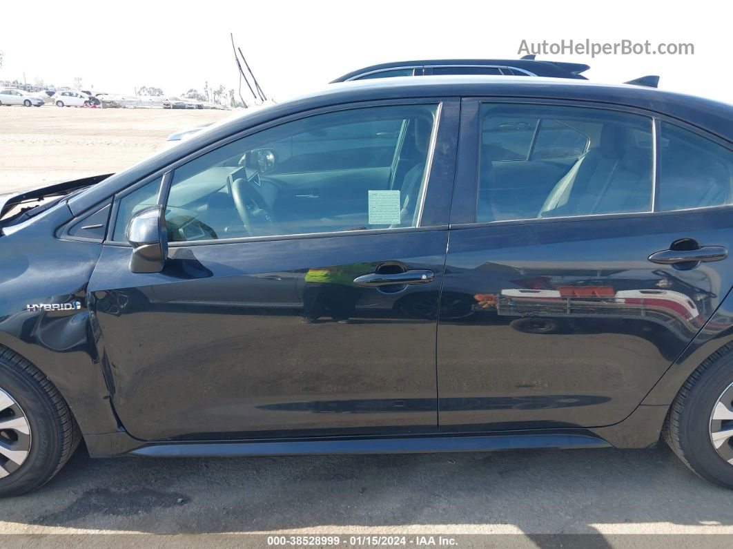 2021 Toyota Corolla Hybrid Le Black vin: JTDEAMDE9MJ024023