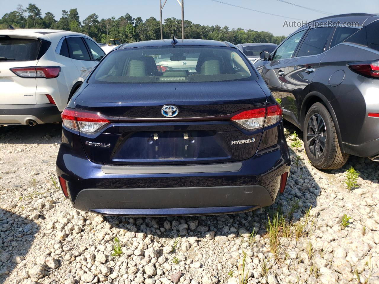 2021 Toyota Corolla Le Blue vin: JTDEAMDEXMJ023706