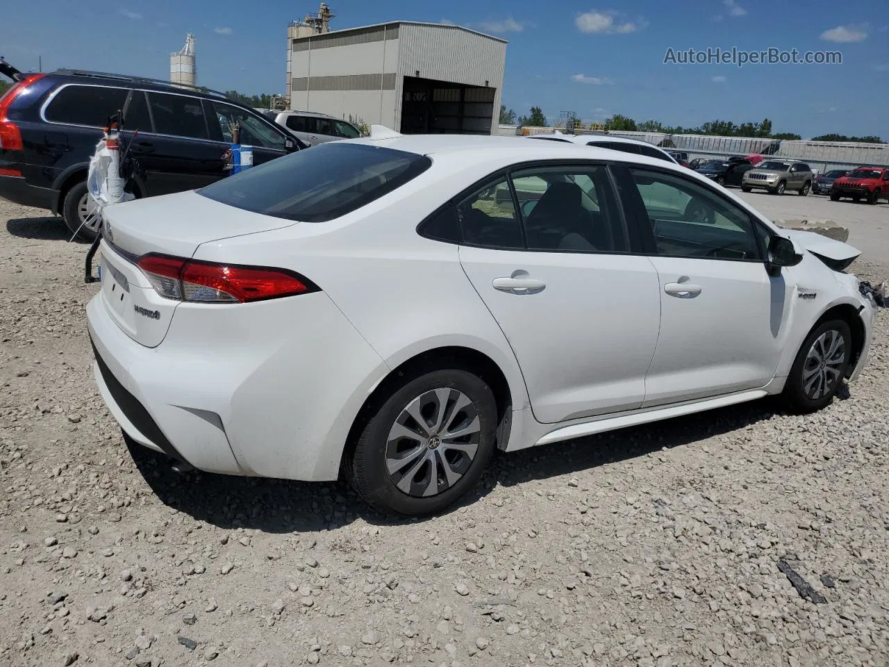 2020 Toyota Corolla Le White vin: JTDEBRBE0LJ005033