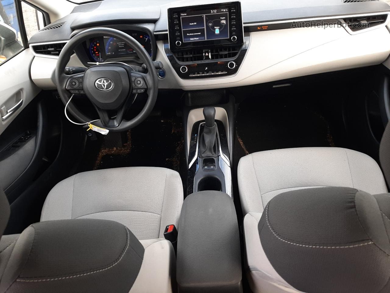 2020 Toyota Corolla Le Белый vin: JTDEBRBE7LJ005322