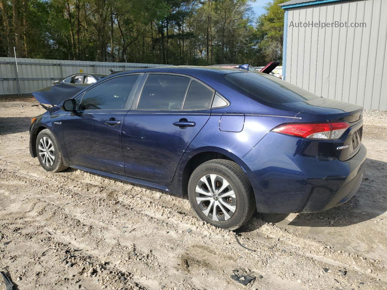 2020 Toyota Corolla Le Blue vin: JTDEBRBE8LJ002476