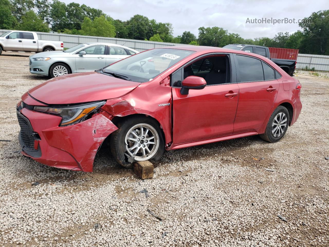 2020 Toyota Corolla Le Red vin: JTDEBRBE8LJ018659