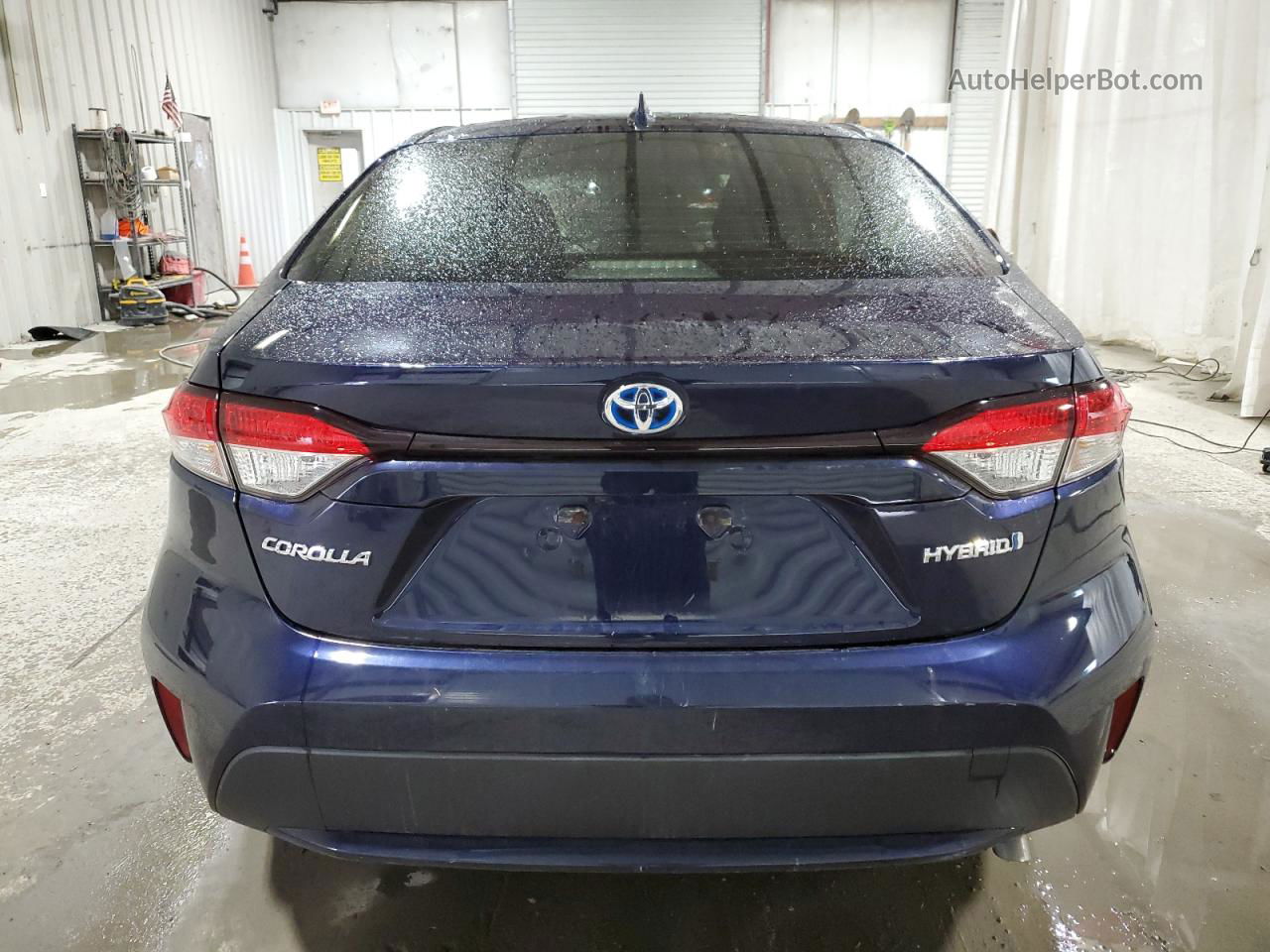 2020 Toyota Corolla Le Purple vin: JTDEBRBE9LJ006133