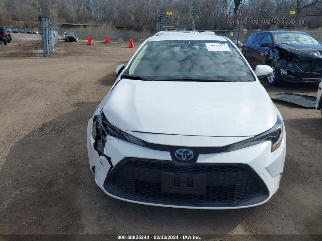 2020 Toyota Corolla Hybrid Le Белый vin: JTDEBRBEXLJ010305